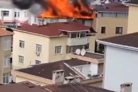 Kartal’da 5 katlı binanın çatı katı alevlere teslim oldu