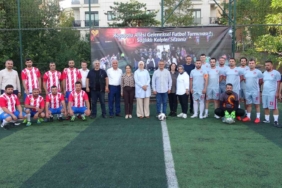 Kartal’da doktorlar ve hastane personeli, kalp sağlığı için sahaya çıktı