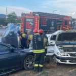 Kartepe’de iki otomobil çarpıştı: 3 yaralı