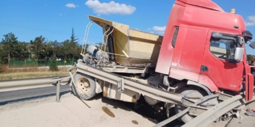 Kazada şans eseri burnu bile kanamadı