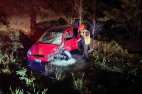 Keşan’da iki otomobil çarpıştı: 4 kişi yaralı