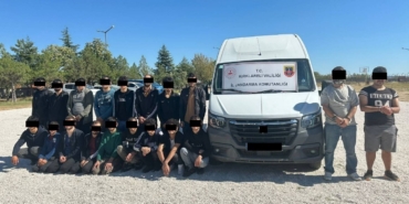 Kırklareli’nde 1 ayda 2 bin 4 kaçak göçmen yakalandı