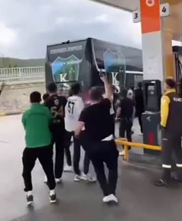Kocaelispor’a Bolu’da saldırı, tabanca ile otobüsün arkasından koştu