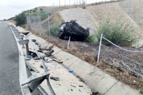 Kontrolden çıkan araç kaza yaptı!