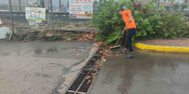 Körfez’de su baskınlarına karşı mazgallar temizleniyor
