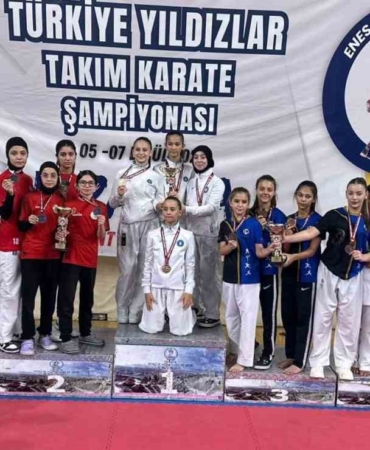 Körfez’in karate takımı Türkiye ikincisi oldu