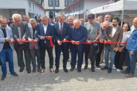 Küçükçekmece’de kitap fuarı açıldı