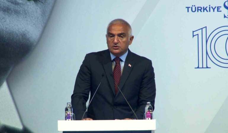Kültür ve Turizm Bakanı Ersoy: ’’Gece müzeciliğimiz turist kitlemizi arttırdı’’
