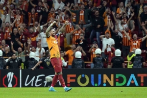 Maç sonu 3’lüsü Mauro Icardi’den