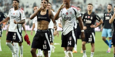 Maç sonu üçlüsü Felix Uduokhai’den