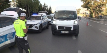 Maltepe’de okul servislerine yönelik yapılan denetimlerde sürücülere 7 bin 268 TL ceza kesildi