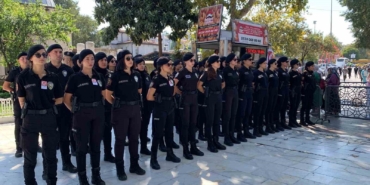 Meslektaşları şehit polis Şeyda Yılmaz için lokma dağıttı