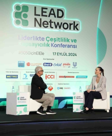 Milli voleybolcu Eda Erdem, A101 marka yüzü olarak Liderlikte Çeşitlilik ve Kapsayıcılık Konferansı’na katıldı
