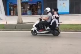 Motosiklet üzerinde kucağında bebekle seyretti: O anlar kamerada