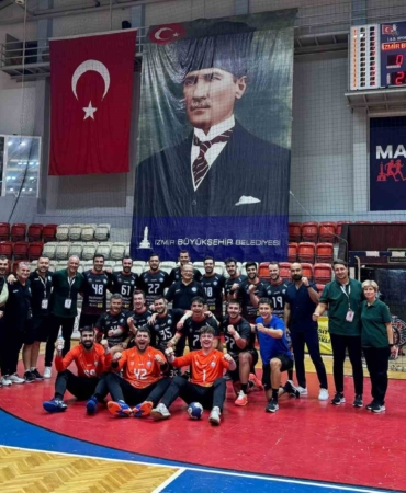 Nilüfer Belediyespor yeni sezonda ilk galibiyetini aldı