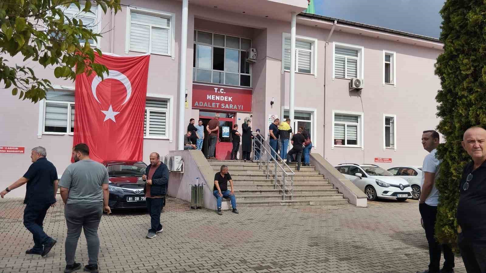 Oba Makarna’daki patlamaya ilişkin fabrika sahiplerinin aralarında bulunduğu şüpheliler adliyede