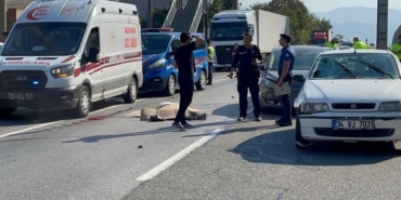 Ölüm onu cenaze dönüşü yakaladı: D-650’de üst geçidi kullanmayan yaşlı adam hayatını kaybetti