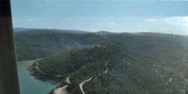 Ormanlık alandaki alevler korkuttu