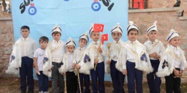 Osman Gazi’nin sünnet olduğu yerde 756 yıl sonra 25 çocuğa sünnet şöleni yapıldı