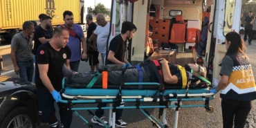 Otomobilin çarptığı yayanın ağır yaralandığı kaza kamerada