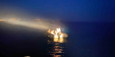 (Özel) Yunan Sahil Güvenlik kaçak göçmenleri ölüme terk etmeye devam ediyor