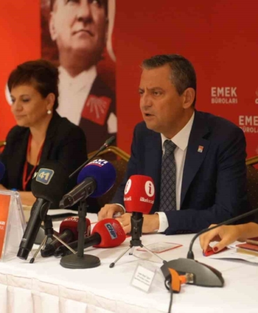 Özgür Özel: "2025 yılının Kasım ayı sayın Erdoğan’a bir çağrı yaptığımız tarihtir"