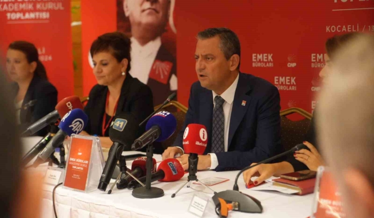 Özgür Özel: "2025 yılının Kasım ayı sayın Erdoğan’a bir çağrı yaptığımız tarihtir"