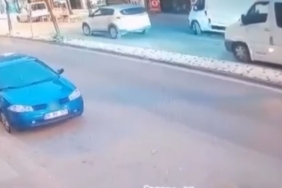 Park halindeki araca çarptı, hiçbir şey olamamış gibi kaçtı