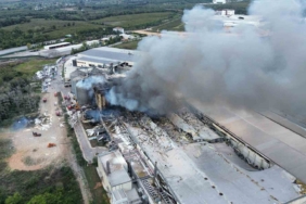 Patlamanın yaşandığı fabrika havadan görüntülendi