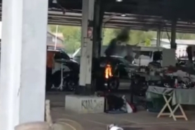 Pazar yerinde alev alan elektrikli bisiklet paniğe sebep oldu