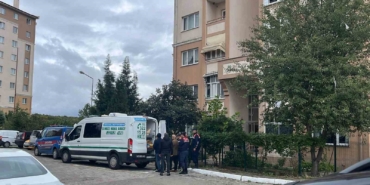 Pencereden düşen yaşlı adam hayatını kaybetti