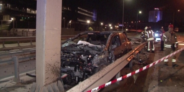 Pendik’te otomobil sürücüsü refüje girdi: 1 ağır yaralı