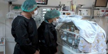 Prematüre bebeği hayata bağlamak için İstanbul’dan geldi