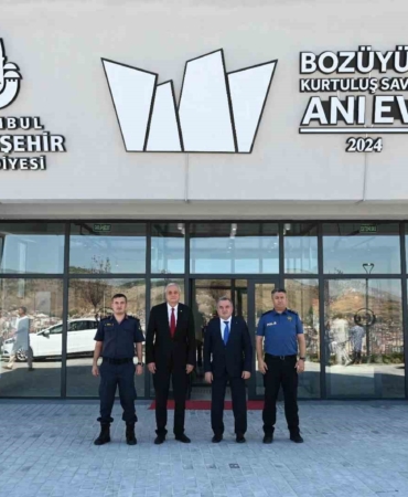Protokol üyelerinden Bozüyük Kurtuluş Savaşı ve İnönü Zaferleri Anı Evi’ne ziyaret