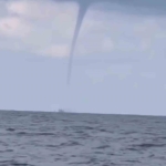 Riva’da çıkan hortum korkuttu