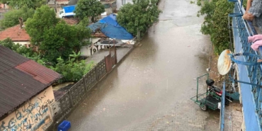 Sağanak bastırdı, Derince sular altında kaldı