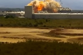 Sakarya’da fabrikadaki patlama anı kamerada