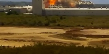 Sakarya’da fabrikadaki patlama anı kamerada