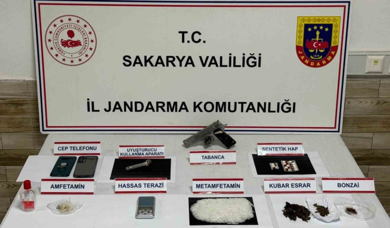 Sakarya’da uyuşturucu operasyonu: 2 tutuklama