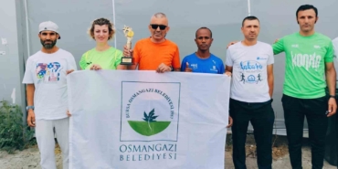 Şampiyon atletlerden Başkan Aydın’a ziyaret