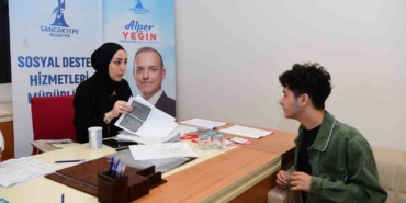 Sancaktepe Belediyesi’nden üniversiteyi kazanan öğrencilere eğitim desteği