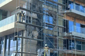 Sarıyer’de inşaatı 34 yıldır bitmeyen rezidansta yangın paniği