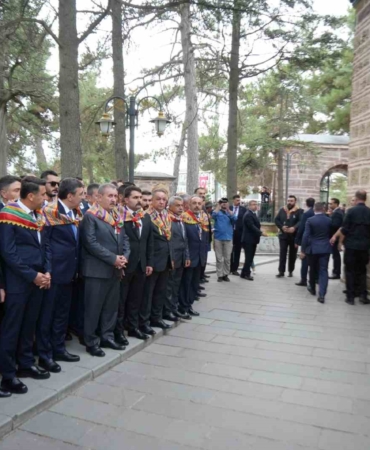 Şenliklerin son gününde Ertuğrul Gazi Türbesi ziyaret edildi