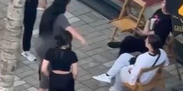 Sosyal medya fenomeni ortalığı birbirine kattı; o anlar kamerada