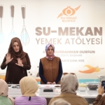 Sultangazi Belediyesi’nden işitme engellilere özel çikolata atölyesi