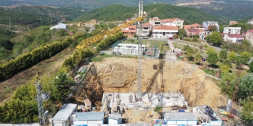 Sultangazi Belediyesi’nin yaptığı Gençlik Spor ve Sağlık Merkezi kısa sürede tamamlanacak