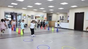 Sultangazi’de Ana Kucağı miniklerinin planetaryum ile uzay yolculuğu