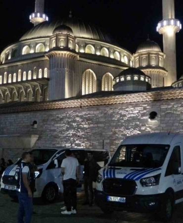 Taksim’de dilenci operasyonu