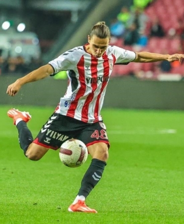 Taylan Antalyalı, Bodrum FK’ya kiralandı