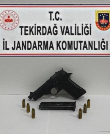 Tekirdağ’da Jandarma operasyonları: Uyuşturucu ve silah ele geçirildi
